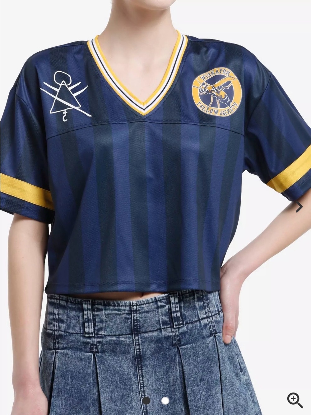 Yellowjackets cropped soccer jersey size Medium